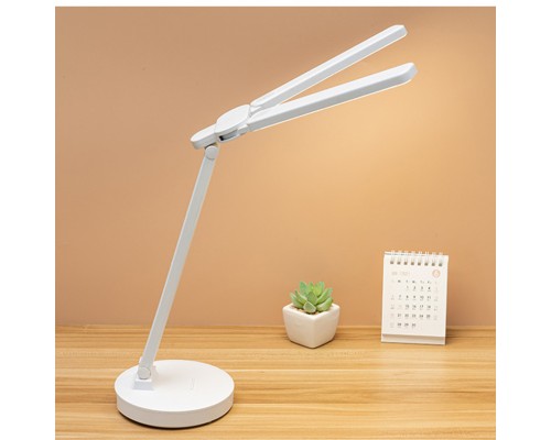 PS-017 Şarjlı Çalışma Okuma Işığı Kademeli Masa Lambası Ayarlanabilir Renk Tonu Ve Parlaklık PS-017 Şarjlı Çalışma Okuma Işığı Kademeli Masa Lambası Ayarlanabilir Renk Tonu Ve Parlaklık