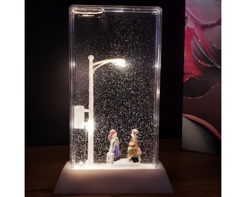 Romantik Sevgililer Tasarımlı Sokak Lambası Kar Küresi