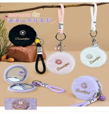 Peluş Tasarımlı Ayna