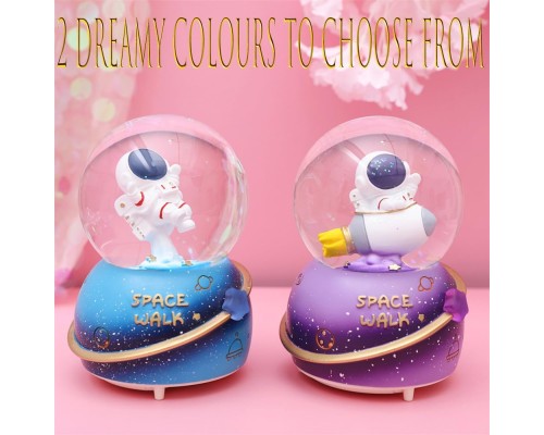 Büyük Boy Astronot Kar Küresi