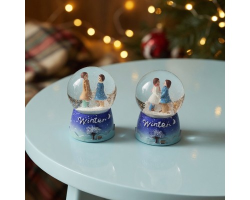 Toptan Winter Temalı Sevimli Çiftler Mini Işıklı Kar Küresi